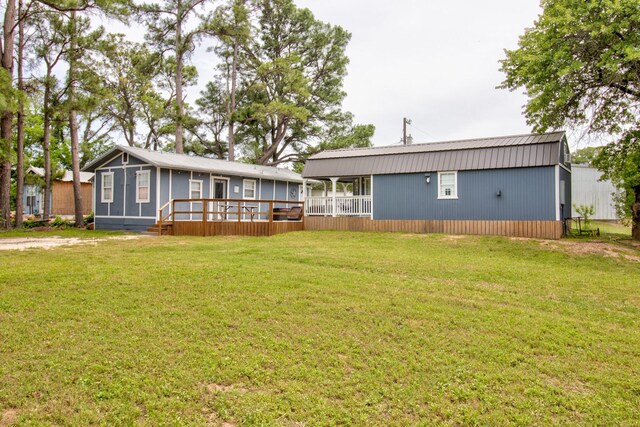 179 Oak St, Nocona, TX 76255 - aerial view of a nearby body of water