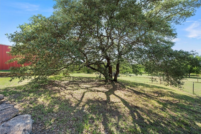 1527 Old Ranch Rd, China Spring, TX 76633 - view of yard featuring a pole building and an outbuilding