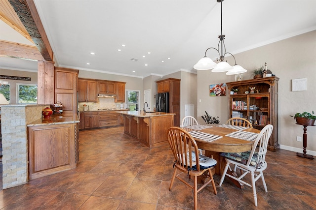 1527 Old Ranch Rd, China Spring, TX 76633 - dining space featuring healthy amount of natural light, recessed lighting, ornamental molding, and baseboards