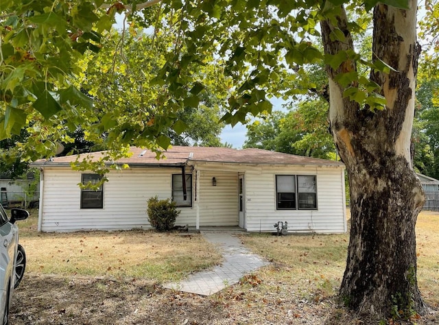 307 N 4th St, Crandall, TX 75114 - view of ranch-style house