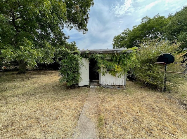 307 N 4th St, Crandall, TX 75114 - view of shed