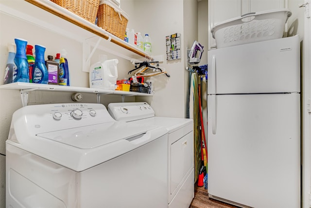 4 Raintree Ct, Mansfield, TX 76063 - laundry area featuring separate washer and dryer and wood finished floors