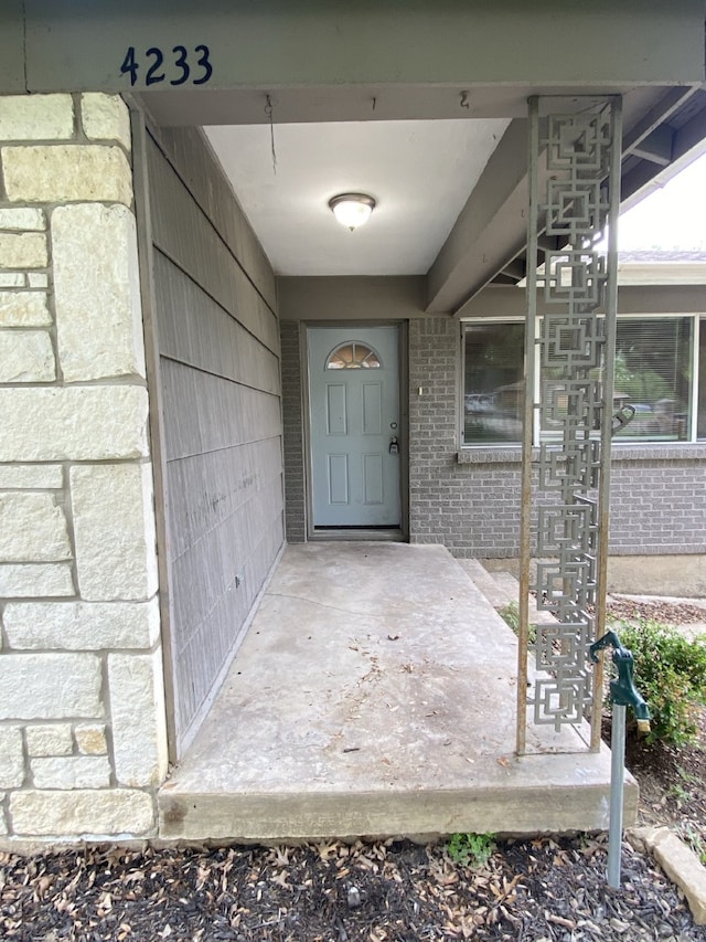 4233 Ridgecrest Cir, Lake Worth, TX 76135 - doorway to property with stone siding