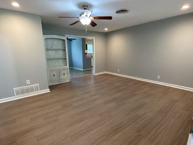 4233 Ridgecrest Cir, Lake Worth, TX 76135 - spare room with a ceiling fan, dark wood-style floors, baseboards, and recessed lighting