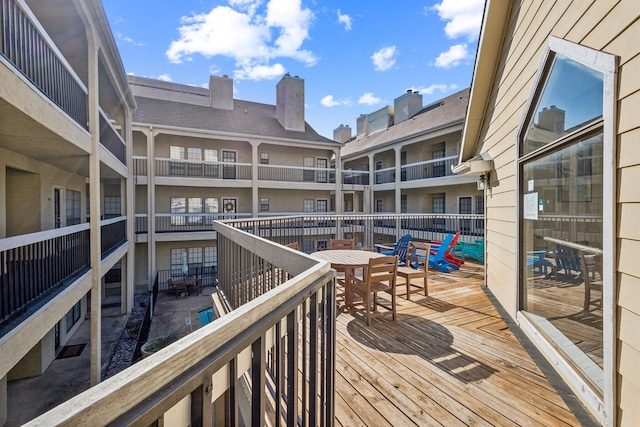 4800 W Lovers Ln Unit 113, Dallas, TX 75209 - deck featuring a residential view