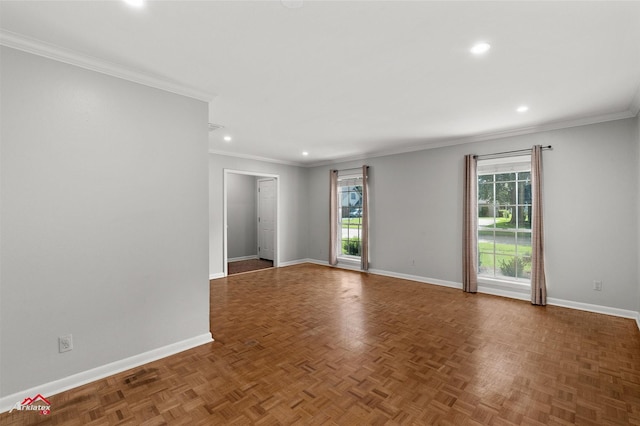 unfurnished room featuring baseboards, recessed lighting, and crown molding