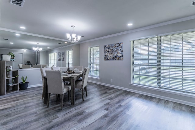 2801 Peachtree Ln, Pantego, TX 76013 - dining room with a chandelier, crown molding, baseboards, wood finished floors, and recessed lighting