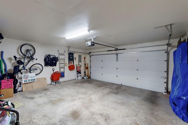 203 Millington Trl, Mansfield, TX 76063 - garage featuring a garage door opener