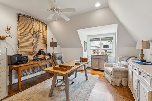 office with vaulted ceiling, light wood-type flooring, a ceiling fan, and recessed lighting