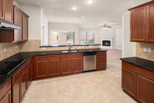 609 Racine Dr, Oak Point, TX 75068 - kitchen with dishwasher, black electric cooktop, under cabinet range hood, ceiling fan, and a peninsula