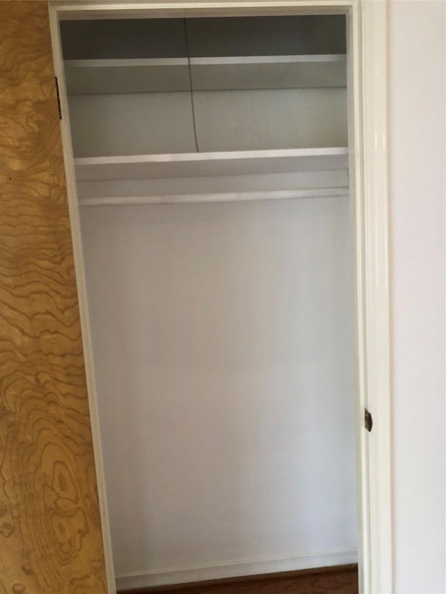 608 Spinner Rd, Desoto, TX 75115 - view of closet