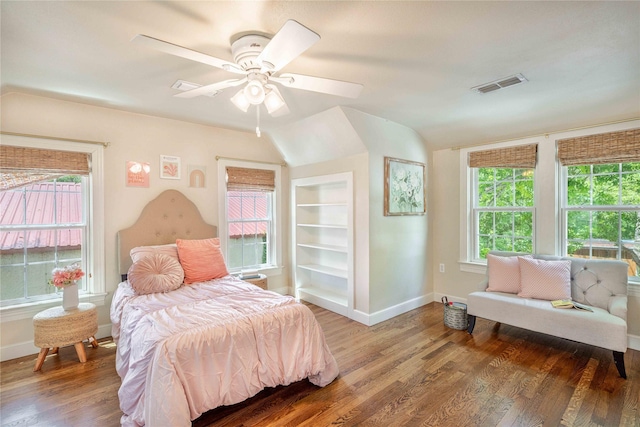 3418 S 11th St, Abilene, TX 79605 - bedroom with wood finished floors, baseboards, and a ceiling fan