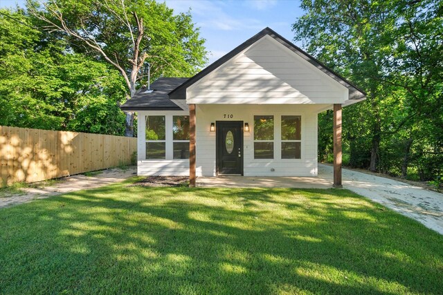 710 E 3rd Ave, Corsicana, TX 75110 - view of front facade