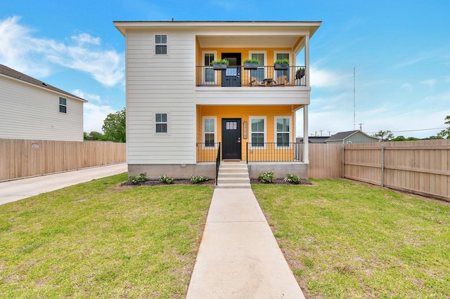 1116 Oakwood Ave, Waco, TX 76706 - view of front of house featuring a balcony and a porch
