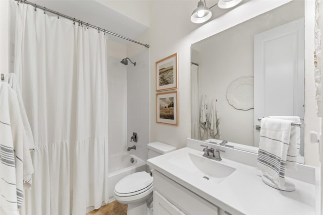 12092 Burnt Prairie Ln, Frisco, TX 75035 - bathroom featuring toilet, vanity, and shower / bath combo