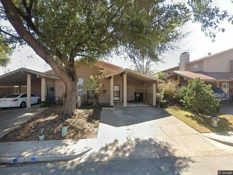 716 Intrepid Dr, Garland, TX 75043 - view of front of house featuring a carport and concrete driveway