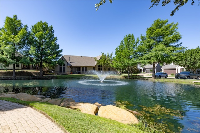 4804 Spicewood Ln, Arlington, TX 76017 - water view