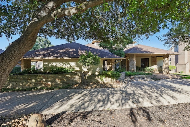 1424 Hidden Oaks Cir, Corinth, TX 76210 - view of front of property with stone siding