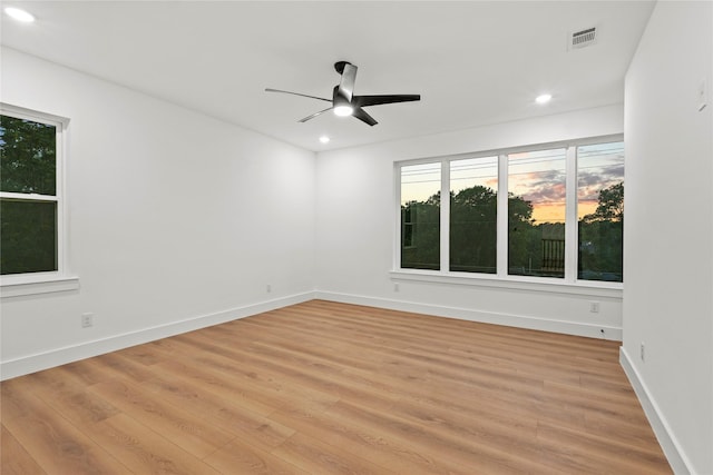 426 Avenue Ave E, Dallas, TX 75203 - empty room with ceiling fan, light wood finished floors, recessed lighting, and baseboards