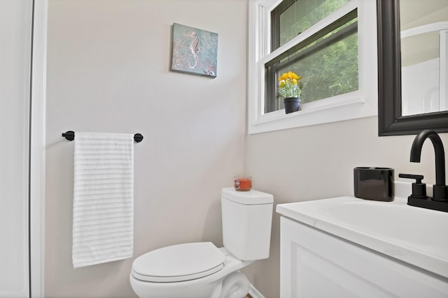 610 Phillips St, Cleburne, TX 76033 - bathroom with toilet and vanity