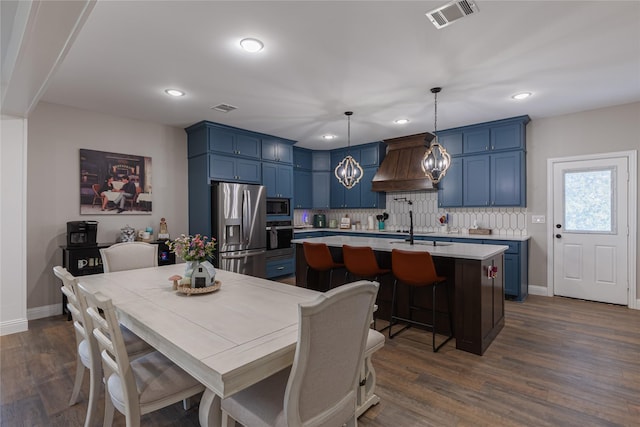 117 Rock Salt Dr, Springtown, TX 76082 - dining space featuring dark wood-style flooring, baseboards, and recessed lighting