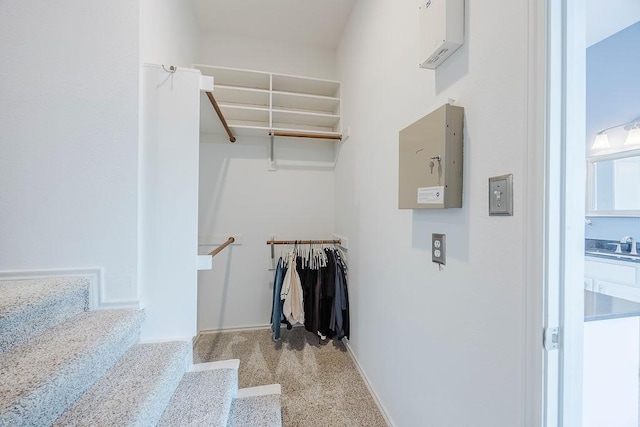 513 Suncreek Dr, Allen, TX 75013 - walk in closet with a sink