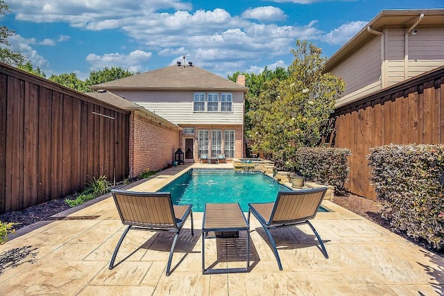513 Suncreek Dr, Allen, TX 75013 - view of swimming pool with a patio, a fenced backyard, and a pool with connected hot tub
