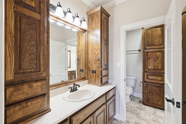 3316 Fairway Dr, Denton, TX 76226 - bathroom featuring toilet, vanity, and crown molding