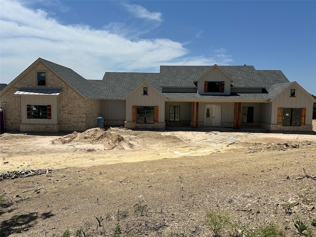 544 Aermotor Loop, Weatherford, TX 76085 - modern farmhouse featuring roof with shingles, board and batten siding, and covered porch