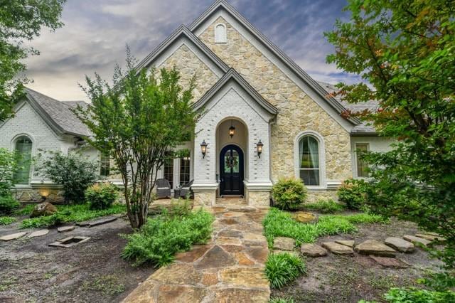124 Oakvista Dr, Aledo, TX 76008 - view of front of property with stone siding