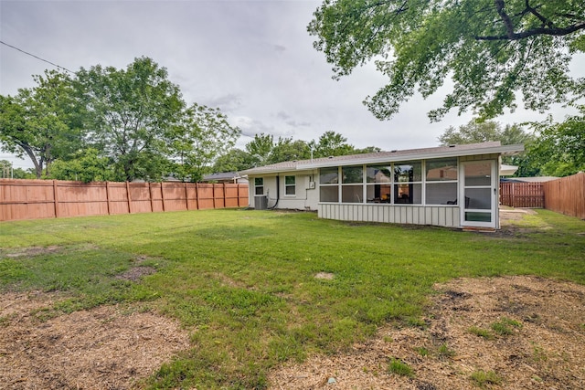 2335 San Paula Ave, Dallas, TX 75228 - back of house with a sunroom