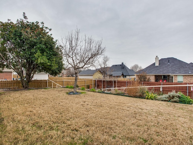 503 Hillcrest Ln, Krum, TX 76249 - view of yard