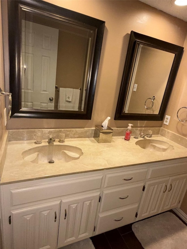 4809 Westhaven Rd, Arlington, TX 76017 - full bathroom featuring double vanity