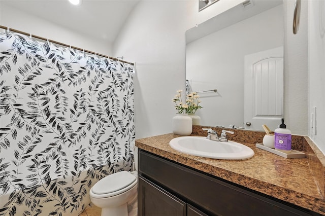 737 Walls Blvd, Crowley, TX 76036 - bathroom featuring vanity, toilet, a shower with shower curtain, and vaulted ceiling