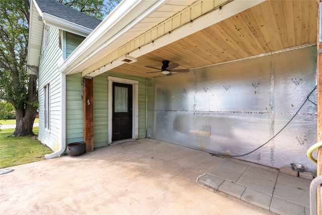 442 W Mccart St, Krum, TX 76249 - property entrance featuring a patio, ceiling fan, and roof with shingles