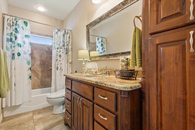 128 Creek Rdg, Waco, TX 76708 - bathroom with shower / bathtub combination with curtain, toilet, and vanity