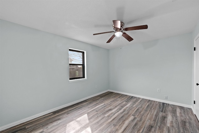 4306 Frog Dr, Killeen, TX 76542 - empty room featuring wood finished floors, a ceiling fan, and baseboards
