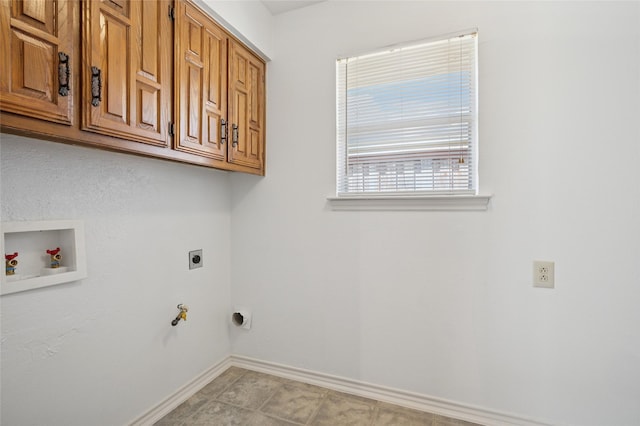 1706 Morningstar Trl, Richardson, TX 75081 - laundry area featuring washer hookup, baseboards, hookup for an electric dryer, cabinet space, and hookup for a gas dryer