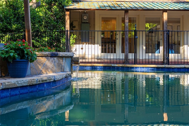 1143 N Winnetka Ave, Dallas, TX 75208 - outdoor pool featuring fence