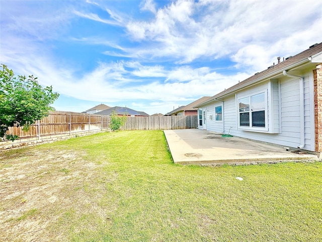 6468 Payton Dr, Fort Worth, TX 76131 - view of yard with a patio area