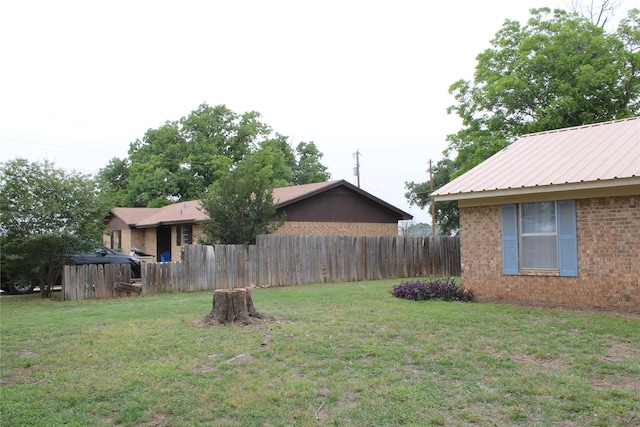 314 Cedar St, Bangs, TX 76823 - view of yard