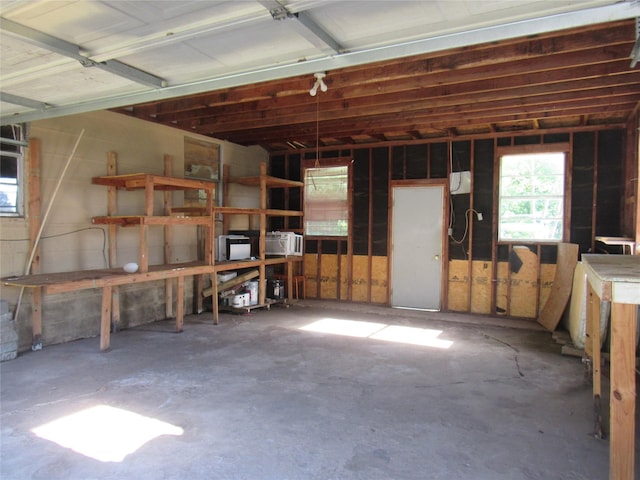 344 Castle Dr, Pottsboro, TX 75076 - view of garage