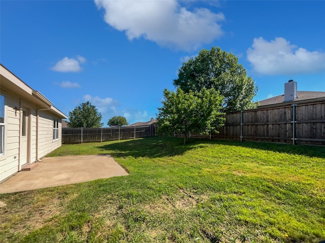110 Nighthawk Dr, Krum, TX 76249 - view of yard with a patio area