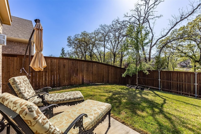 3932 Oak Creek Cir, Denison, TX 75020 - view of yard
