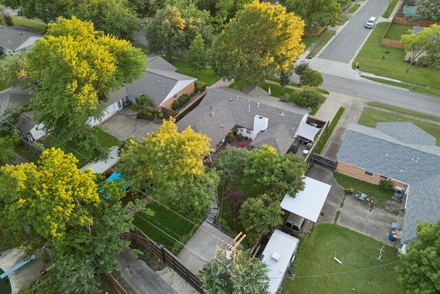 8538 Grenadier Dr, Dallas, TX 75238 - aerial view of residential area