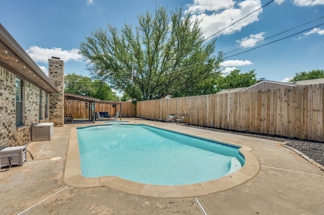 7108 Bermuda Ct, North Richland Hills, TX 76180 - view of swimming pool with a patio and a fenced backyard