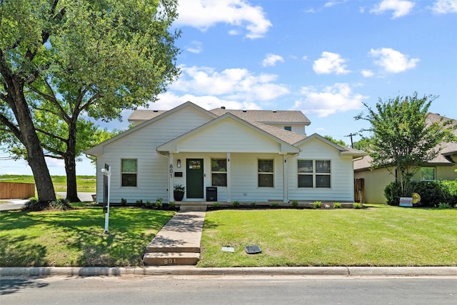 801 Edgefield Rd, Fort Worth, TX 76107 - view of front of house featuring a front yard