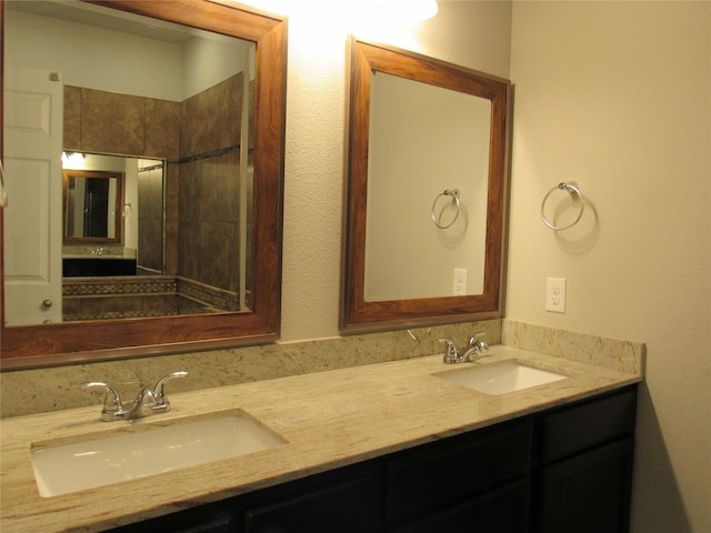 2817 Henry Rd, Lancaster, TX 75134 - full bathroom with double vanity