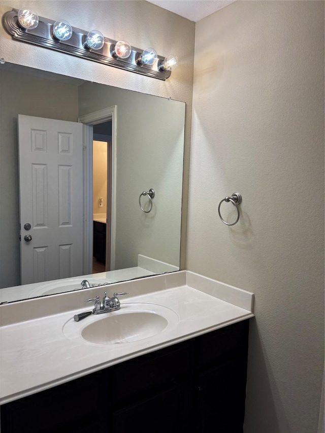 1435 Delta Dr, Cedar Hill, TX 75104 - bathroom with vanity