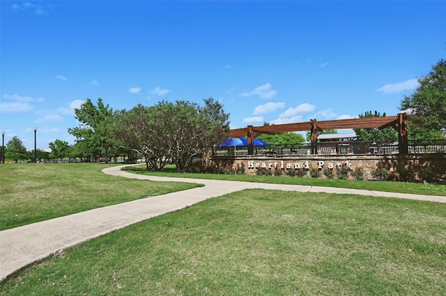 3812 Wheatland Trl, Forney, TX 75126 - surrounding community featuring a lawn